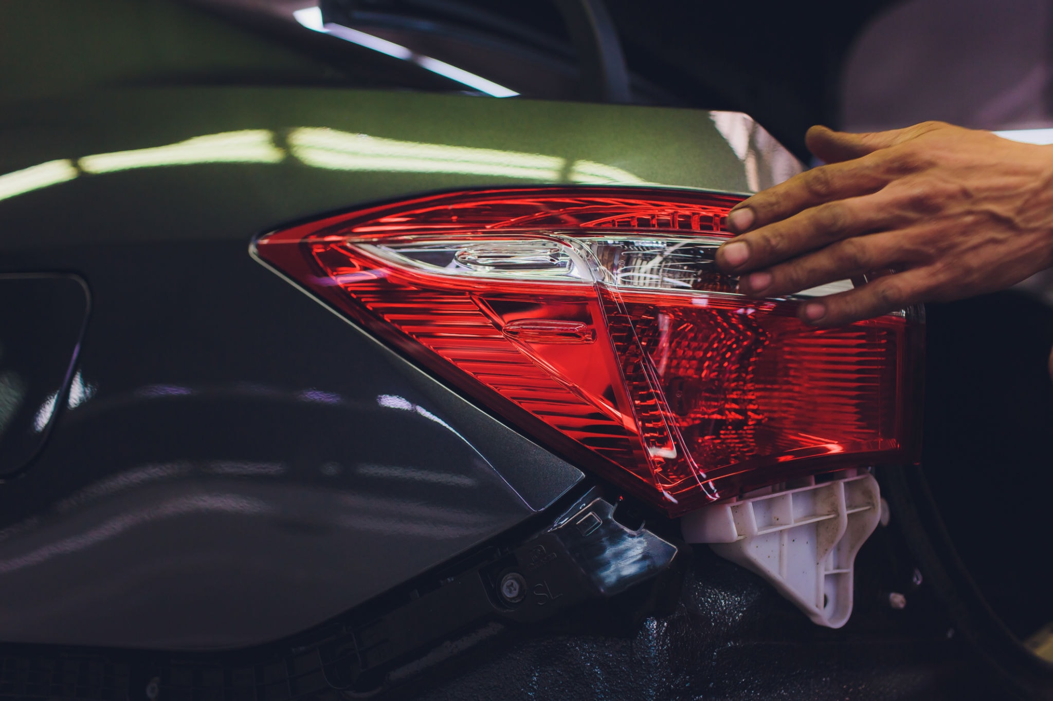 Full vehicle exterior detail service professional